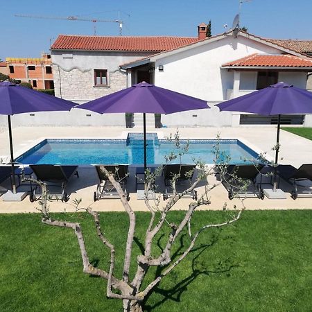 Holiday Home Victoria Πόρετς Εξωτερικό φωτογραφία