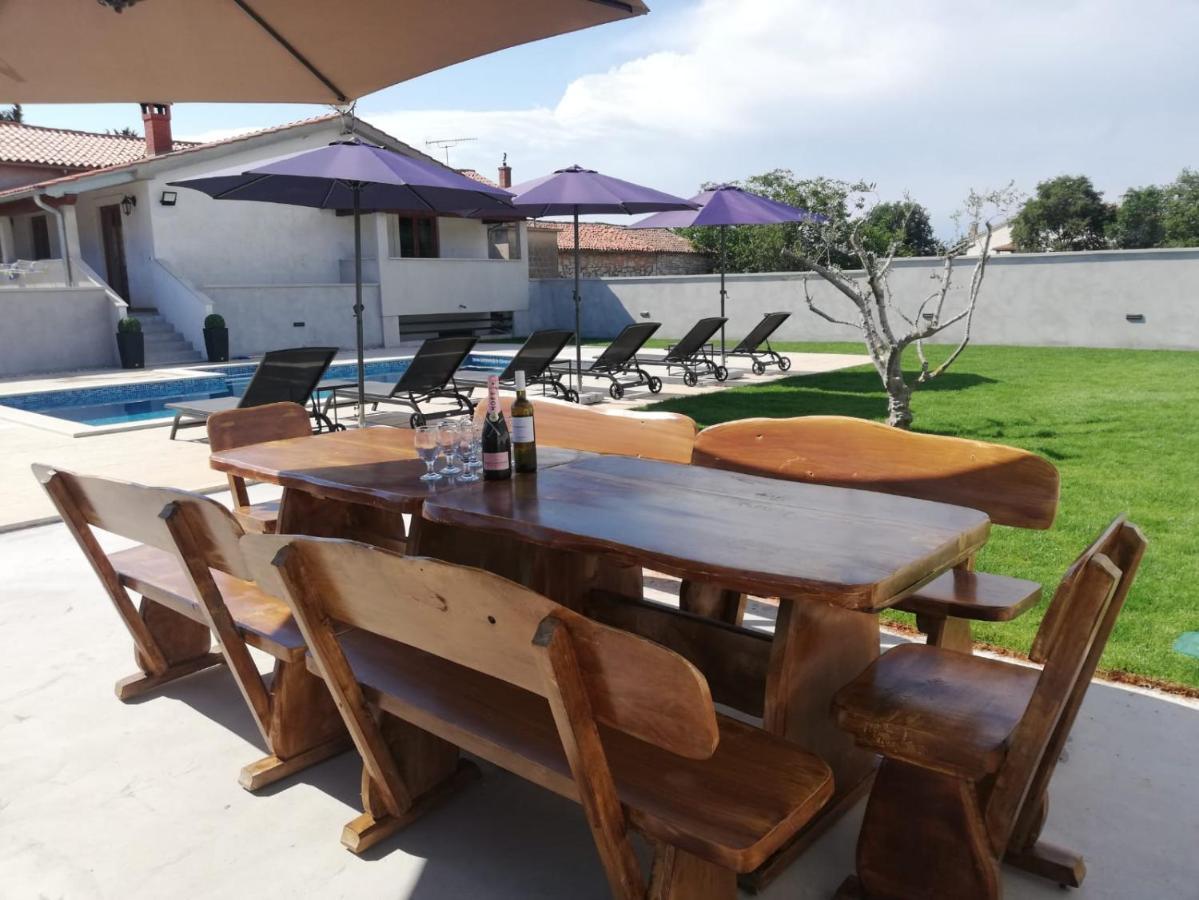 Holiday Home Victoria Πόρετς Εξωτερικό φωτογραφία