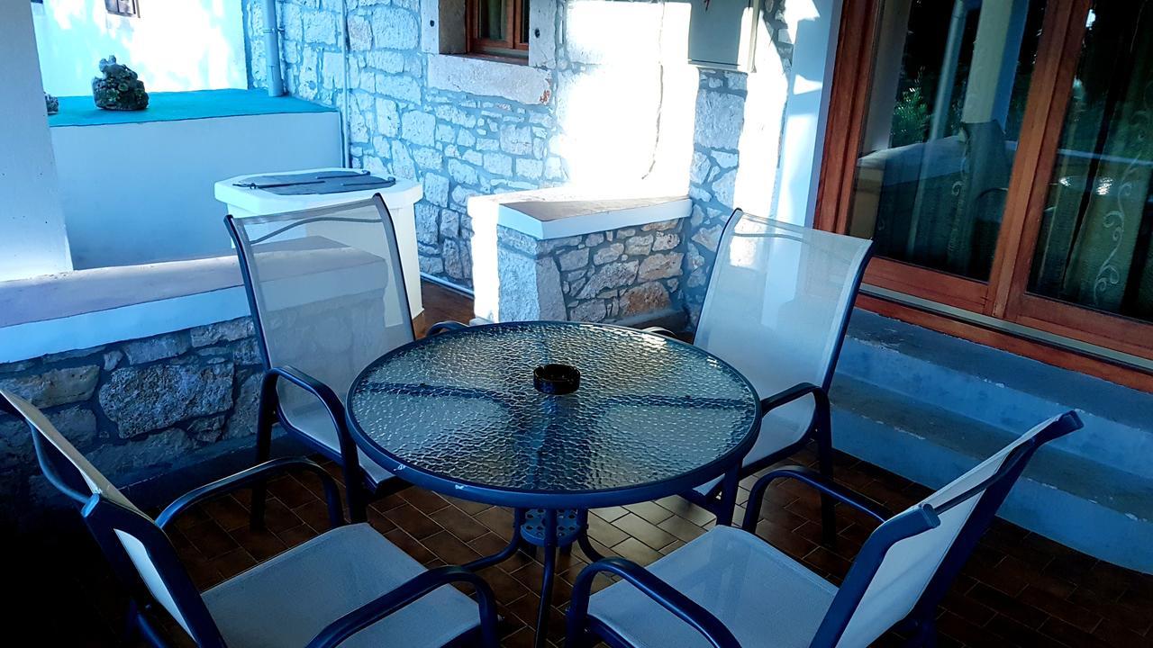 Holiday Home Victoria Πόρετς Εξωτερικό φωτογραφία